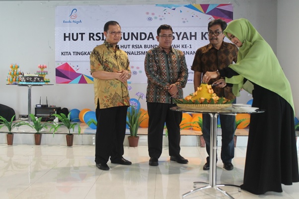 Potong Tumpeng